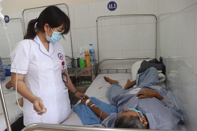 U S delivers new tools and medications to help Vietnam close Tuberculosis detection and treatment gaps